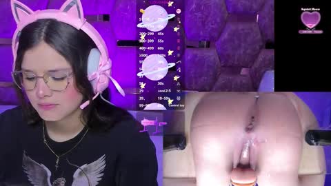 Snapshot of trianna__ chatting on November 29, 2025, 1:58 pm Trianna online show from November 29, 2025, 1:58 pm