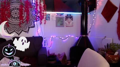 Cassie online show from October 16, 2025, 3:51 am