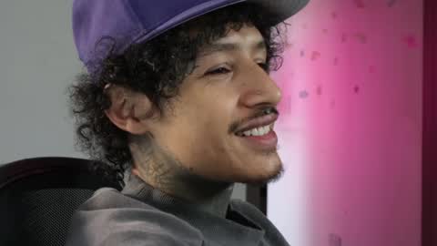 - trieone online show from April 14, 2026, 3:18 pm