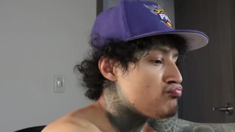 - trieone online show from April 26, 2026, 3:42 pm