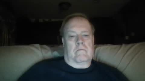 Snapshot of trilew50 chatting on January 28, 2025, 12:57 am trilew50 online show from January 28, 2025, 12:57 am