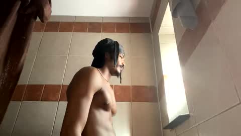 Snapshot of trillahung chatting on October 1, 2025, 3:40 pm WapBopper online show from October 1, 2025, 3:40 pm