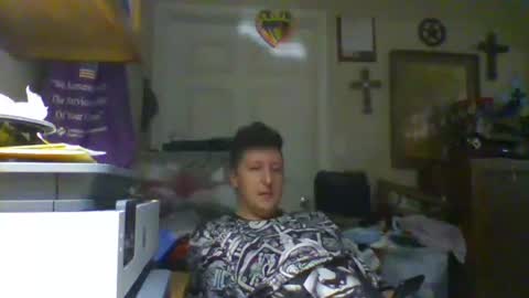 Snapshot of trillnonymau5 chatting on February 22, 2025, 2:06 am trillnonymau5 online show from February 22, 2025, 2:06 am