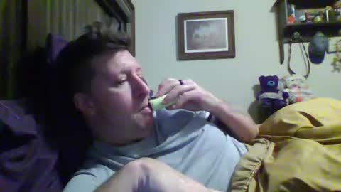 Snapshot of trillnonymau5 chatting on February 22, 2025, 10:09 pm trillnonymau5 online show from February 22, 2025, 10:09 pm