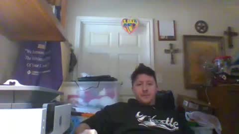 Snapshot of trillnonymau5 chatting on February 24, 2025, 10:58 pm trillnonymau5 online show from February 24, 2025, 10:58 pm