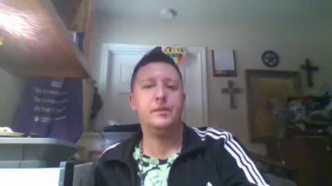 Snapshot of trillnonymau5 chatting on February 26, 2025, 2:03 pm trillnonymau5 online show from February 26, 2025, 2:03 pm