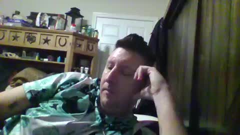 Snapshot of trillnonymau5 chatting on February 27, 2025, 2:42 am trillnonymau5 online show from February 27, 2025, 2:42 am