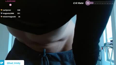 Snapshot of trinity_prestige chatting on December 2, 2025, 12:10 pm TRINITY online show from December 2, 2025, 12:10 pm