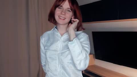 Lilit online show from December 2, 2025, 9:10 pm