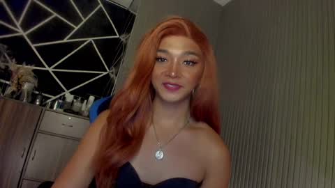 Snapshot of trinityfucksyou chatting on January 24, 2025, 5:00 pm Ms Ella online show from January 24, 2025, 5:00 pm