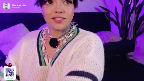 Val martinez  online show from January 13, 2026, 10:26 pm