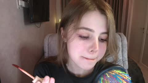 Snapshot of tripleprinces chatting on December 1, 2024, 6:19 pm tripleprinces online show from December 1, 2024, 6:19 pm