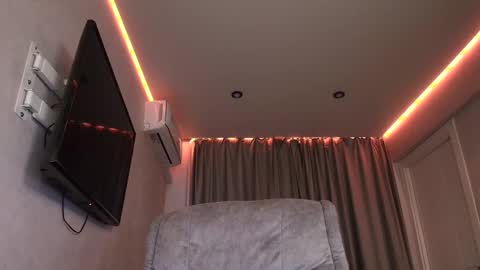 Snapshot of tripleprinces chatting on March 11, 2025, 4:51 pm tripleprinces online show from March 11, 2025, 4:51 pm