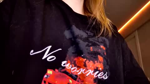 tripleprinces online show from January 5, 2026, 5:27 pm