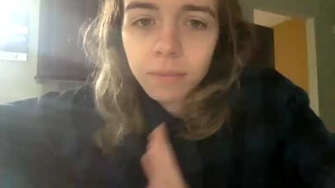 Snapshot of trippybb222 chatting on October 10, 2025, 3:22 pm trippybb222 online show from October 10, 2025, 3:22 pm