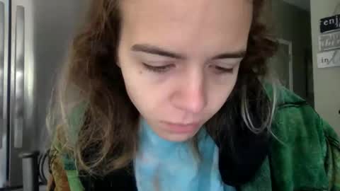 Snapshot of trippybb222 chatting on October 14, 2025, 4:30 pm trippybb222 online show from October 14, 2025, 4:30 pm