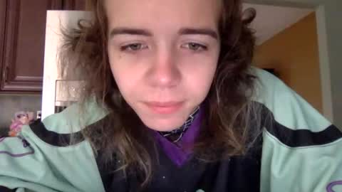 Snapshot of trippybb222 chatting on October 31, 2025, 2:07 pm trippybb222 online show from October 31, 2025, 2:07 pm