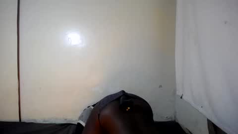 Trisboo5 online show from January 23, 2025, 2:07 pm