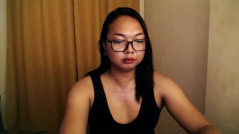 trisha online show from November 30, 2025, 1:42 am