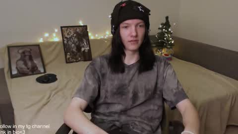 Snapshot of trishxl chatting on January 5, 2026, 6:00 pm Max online show from January 5, 2026, 6:00 pm