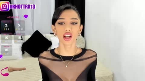 trixieemerald online show from December 20, 2025, 10:28 pm