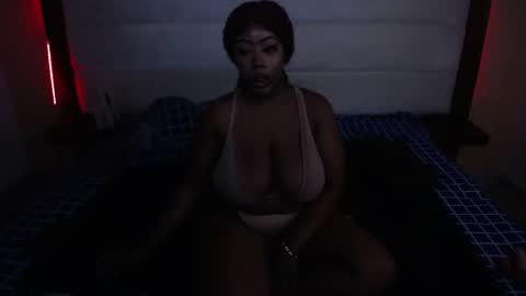 TrixieMar online show from October 14, 2025, 2:40 pm