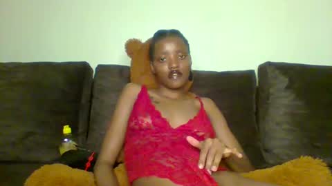 TRIXXI online show from March 10, 2025, 10:45 pm