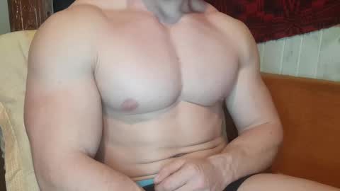 Snapshot of troncq chatting on February 11, 2025, 3:18 pm Troncq online show from February 11, 2025, 3:18 pm