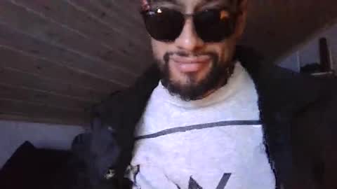 Open minded - Hetro - Male online show from November 26, 2025, 2:45 am