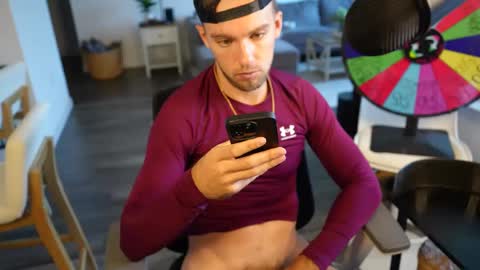 Troy Green online show from October 2, 2025, 9:33 pm