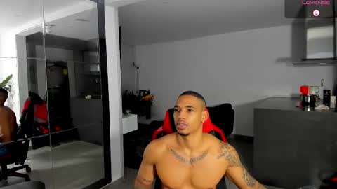 Snapshot of troywesly_ chatting on October 20, 2025, 4:57 am Troy wesly online show from October 20, 2025, 4:57 am