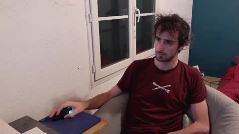 trucdeoufouf online show from January 20, 2025, 5:37 am