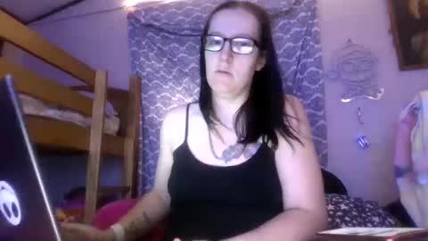 Snapshot of truckerswifetobe chatting on January 16, 2025, 10:55 pm TruckersWifeToBe online show from January 16, 2025, 10:55 pm