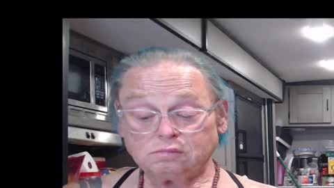 Evangeline online show from November 12, 2025, 8:26 am