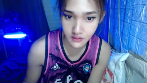 Carla online show from December 15, 2024, 5:56 am