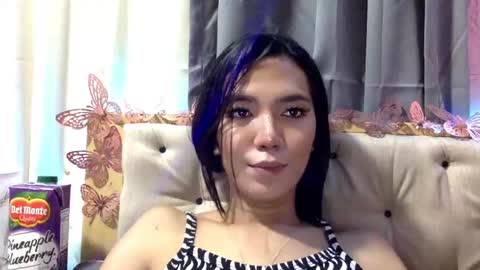 Snapshot of ts_yanang chatting on December 16, 2024, 6:10 am online show from December 16, 2024, 6:10 am