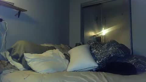 Amber White online show from February 18, 2025, 9:54 am