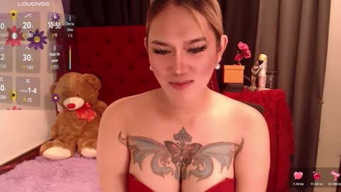 Snapshot of tsasianseductivehot chatting on November 8, 2025, 2:12 am YourBella online show from November 8, 2025, 2:12 am