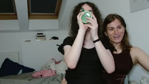 Snapshot of tsbubbles760 chatting on October 7, 2025, 8:17 pm TSBubbles online show from October 7, 2025, 8:17 pm