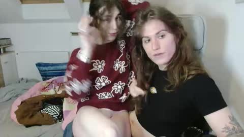 Snapshot of tsbubbles760 chatting on October 18, 2025, 10:21 pm TSBubbles online show from October 18, 2025, 10:21 pm