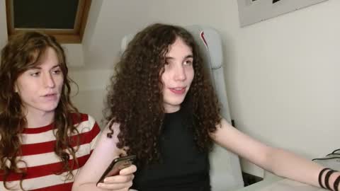 Snapshot of tsbubbles760 chatting on November 2, 2025, 9:06 pm TSBubbles online show from November 2, 2025, 9:06 pm