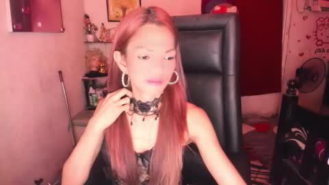 tschivasregal online show from April 18, 2026, 9:46 am