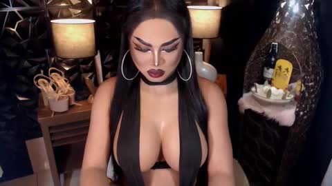 tsdarkdevon online show from February 10, 2025, 7:47 am