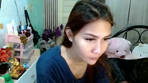 SHENA  online show from November 29, 2025, 9:01 am