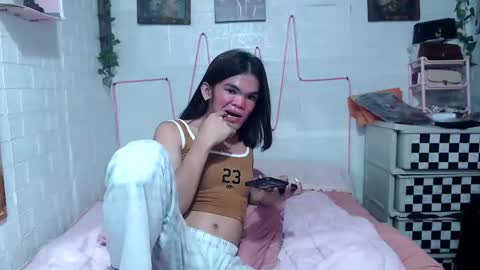 Snapshot of tsheavenly_jhane chatting on September 14, 2025, 5:01 pm JHANE online show from September 14, 2025, 5:01 pm