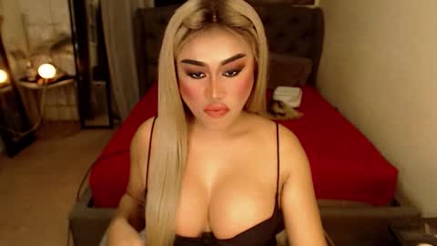 SEDUCTIVEmistresCUMS online show from March 18, 2026, 6:55 pm