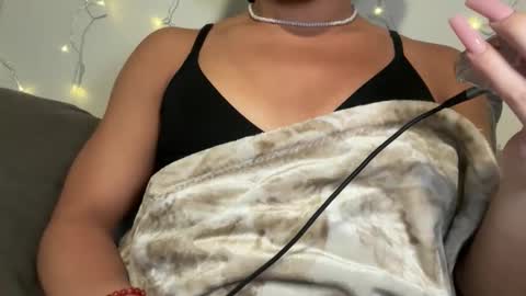 Snapshot of tsj777 chatting on November 21, 2025, 3:00 pm tsj777 online show from November 21, 2025, 3:00 pm