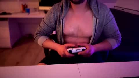 tslayder1ste online show from March 9, 2026, 8:24 pm