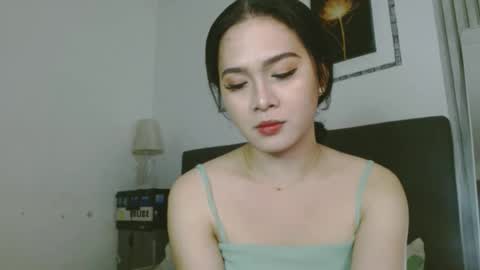 Snapshot of tsnathaliasilvana chatting on January 20, 2025, 12:18 pm Bella Ratbu online show from January 20, 2025, 12:18 pm