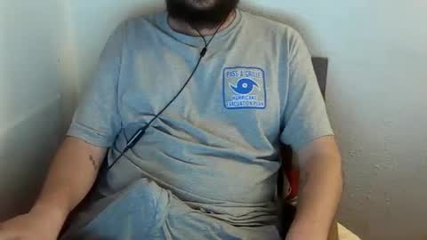 Snapshot of tstandi11 chatting on February 20, 2026, 10:43 pm Mr Gray Sweatpants online show from February 20, 2026, 10:43 pm